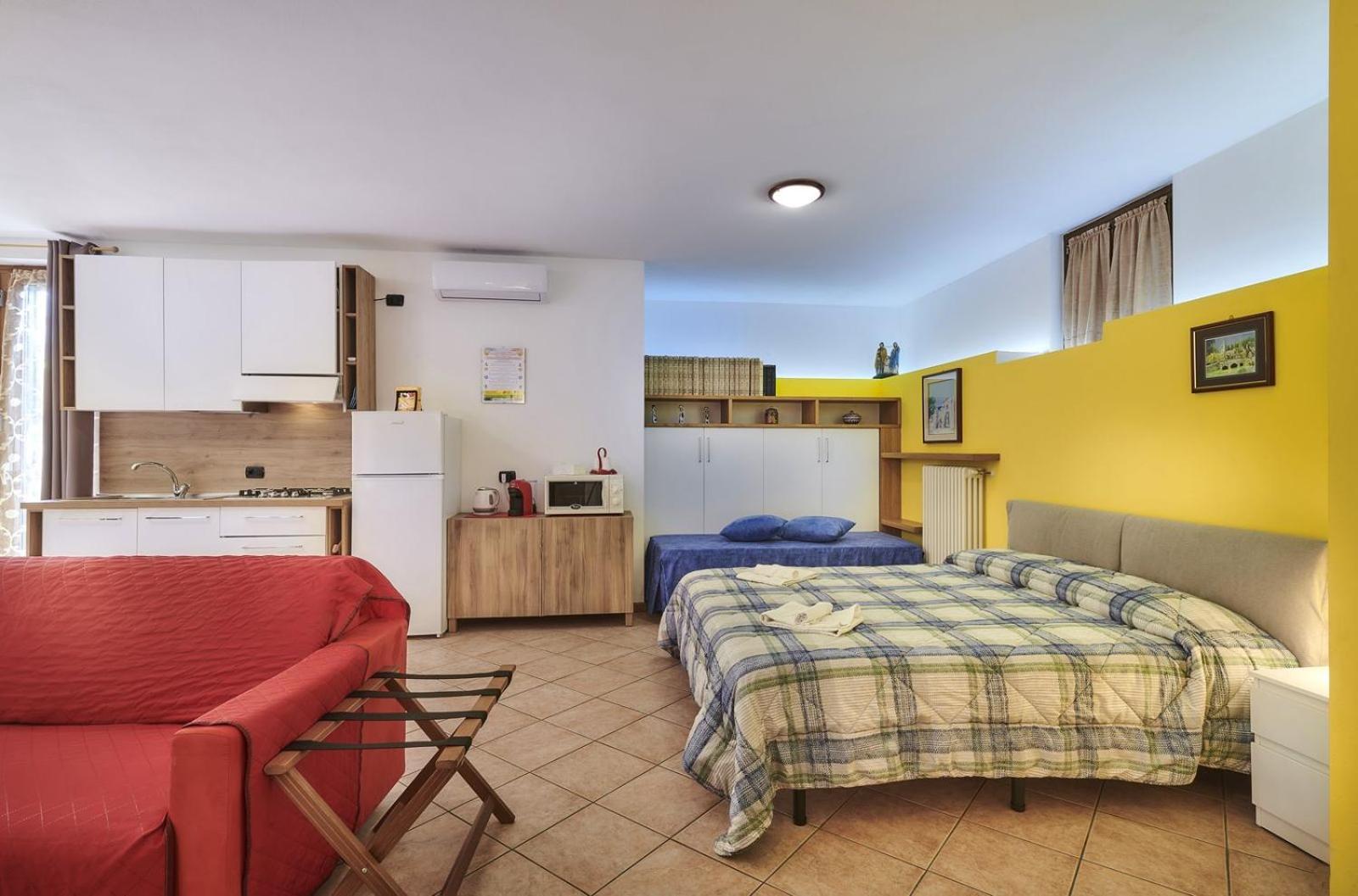 B&B-Foresteria Casa Della Musica Lake Como Mandello del Lario Szoba fotó